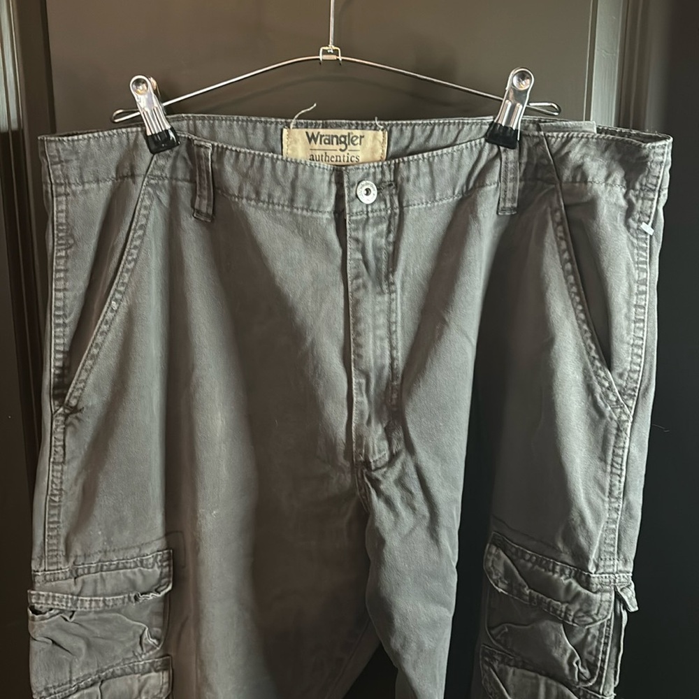 2000s wrangler cargo pants